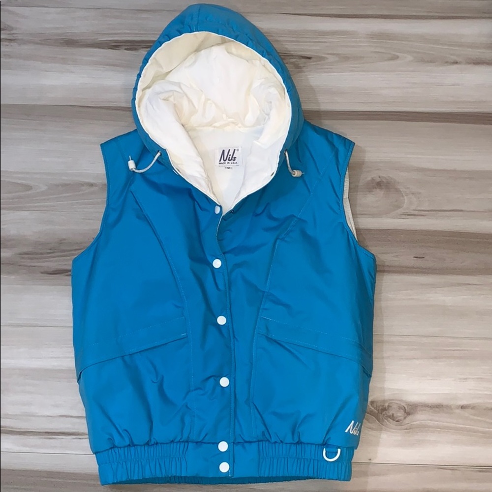 Hooded Snap-up Vest